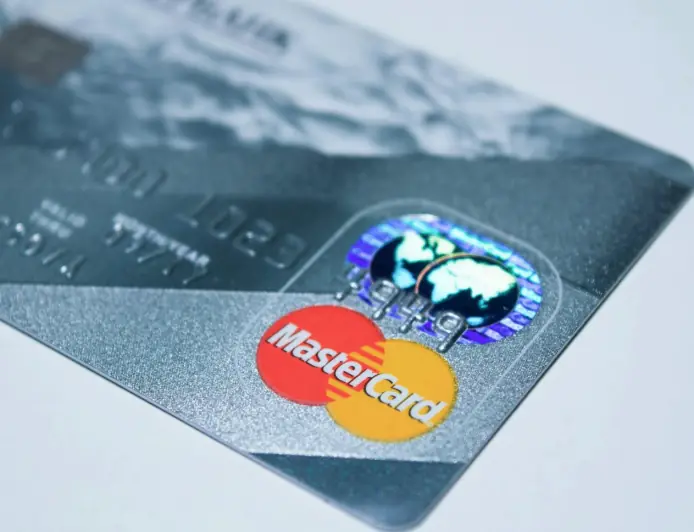 The 2026 Decision Guide to Student Credit Cards in the USA for Newcomers